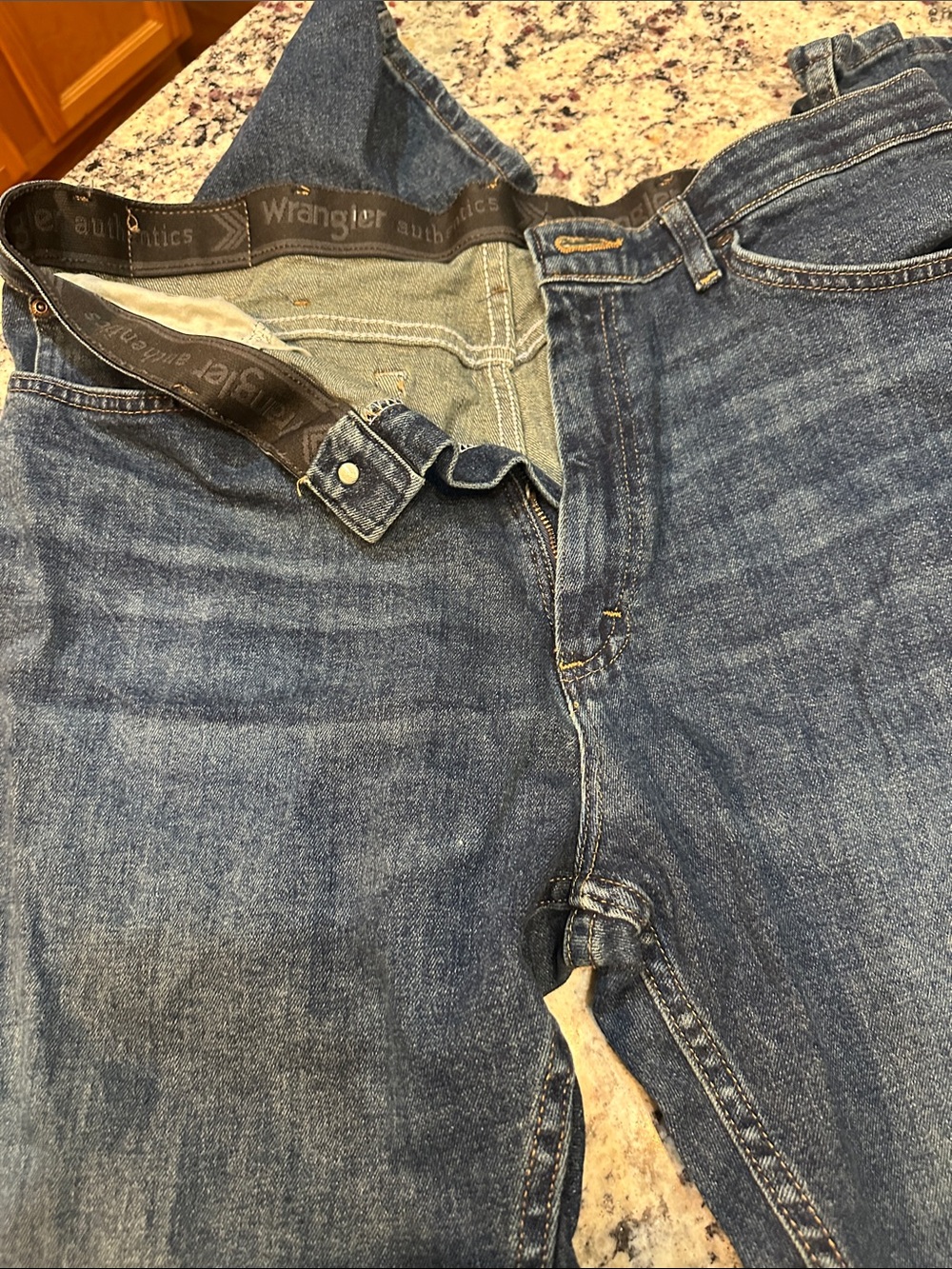 Wrangler Men’s Dark Blue Straight Jeans